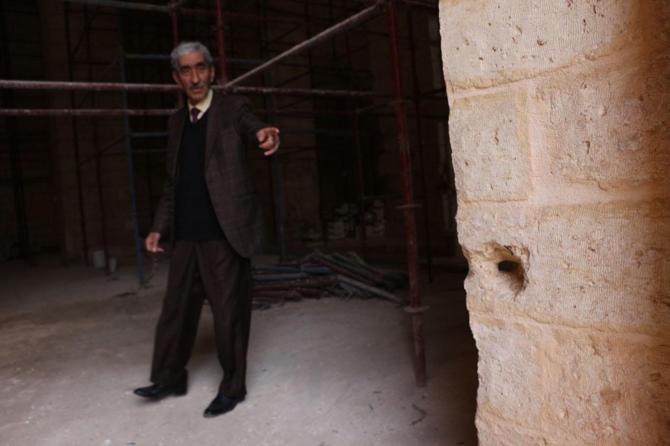 Ahıra çevrilen cami zulmün izlerini duvarlarında taşıyor Ahıra çevrilen cami zulmün izlerini duvarlarında taşıyor